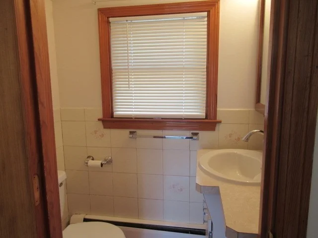 2 bed, 1 bath apartment for rent at 43 Pleasant St Unit R2, Gloucester — photo 21 of 22