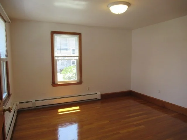 2 bed, 1 bath apartment for rent at 43 Pleasant St Unit R2, Gloucester — photo 16 of 22