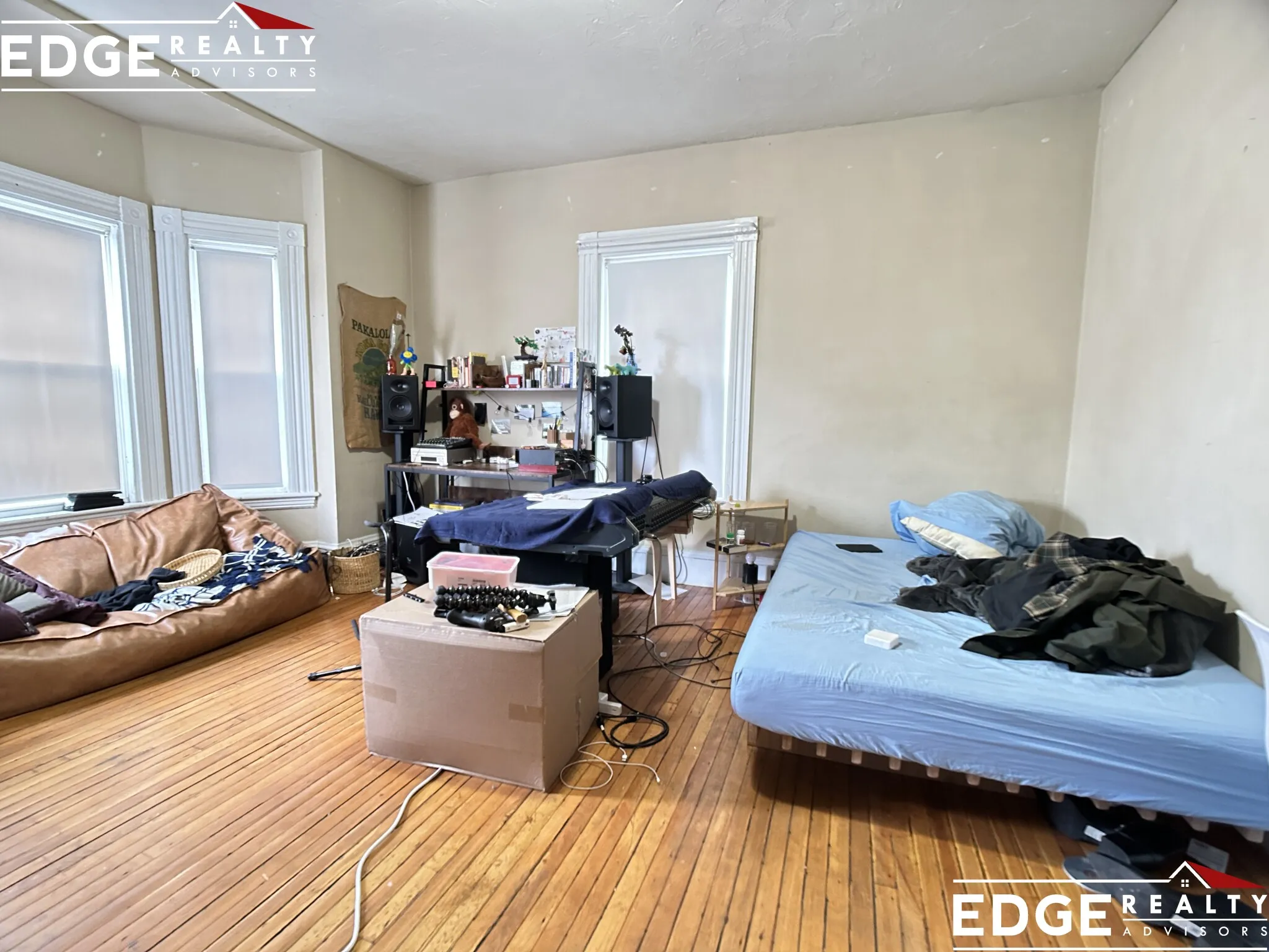 5 bed, 3 bath apartment for rent at 43 Pratt St Unit 2, Allston — photo 6 of 10
