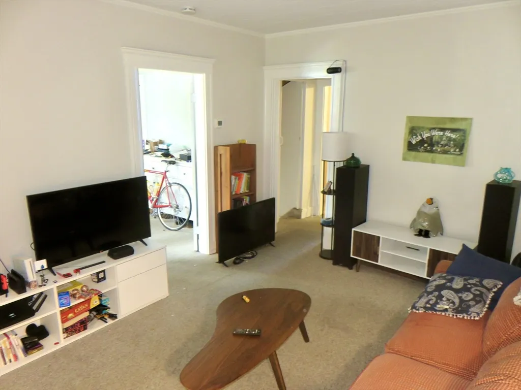 2 bed, 1 bath apartment for rent at 43 Rich St Unit C, Banks Square — photo 2 of 20