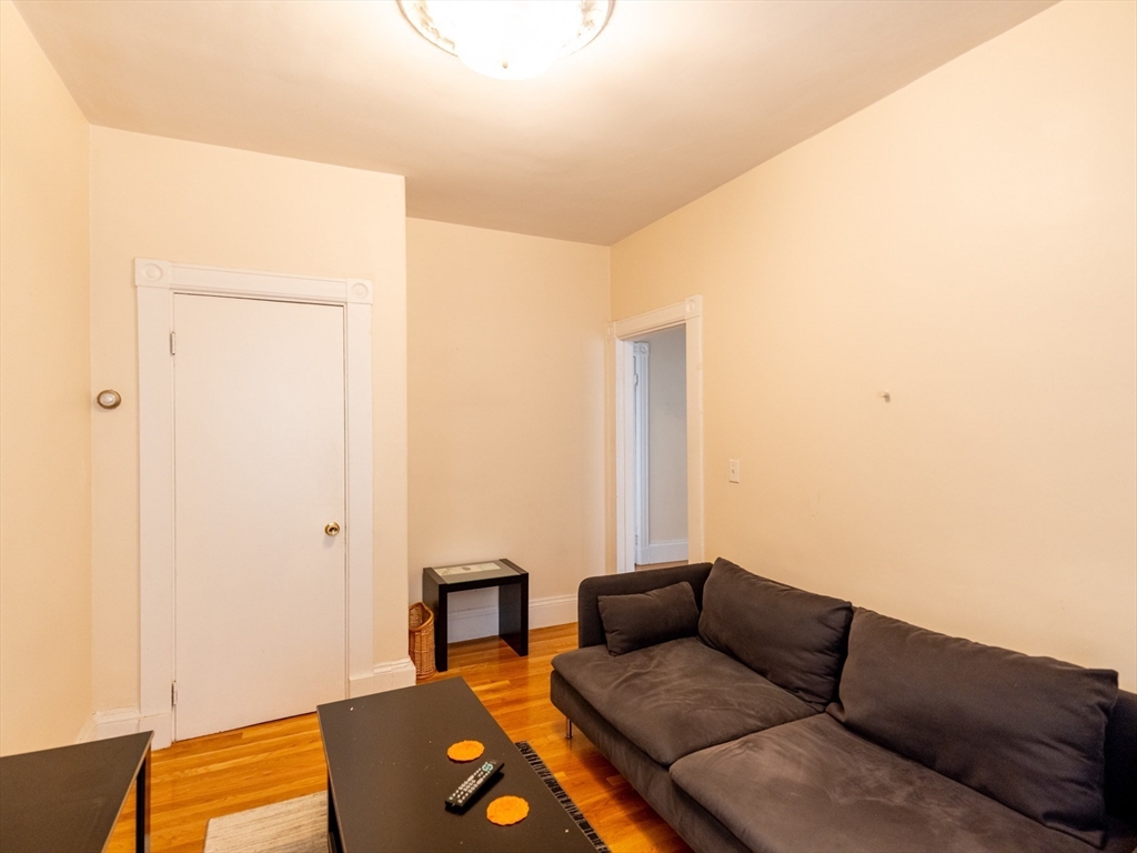 2 bed, 1 bath apartment for rent at 43 School St Unit 3, Jamaica Plain — photo 12 of 15