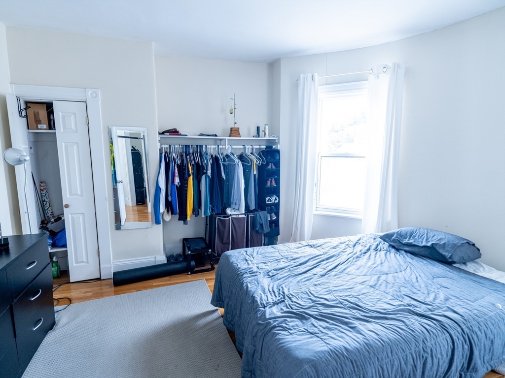 2 bed, 1 bath apartment for rent at 43 School St Unit 3, Jamaica Plain — photo 4 of 15