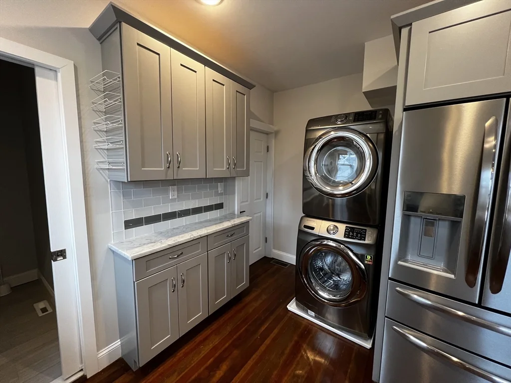 2 bed, 1 bath apartment for rent at 43 Sherwood St Unit 1, Roslindale — photo 10 of 24