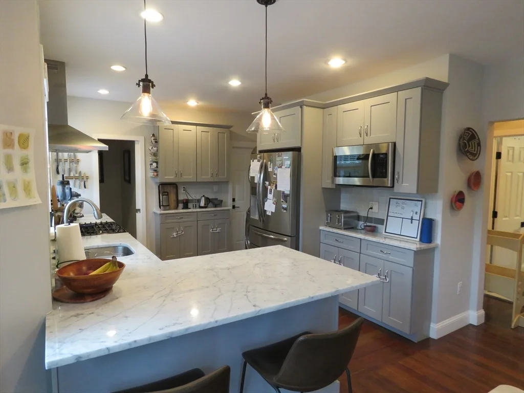 2 bed, 1 bath apartment for rent at 43 Sherwood St Unit 1, Roslindale — photo 7 of 24