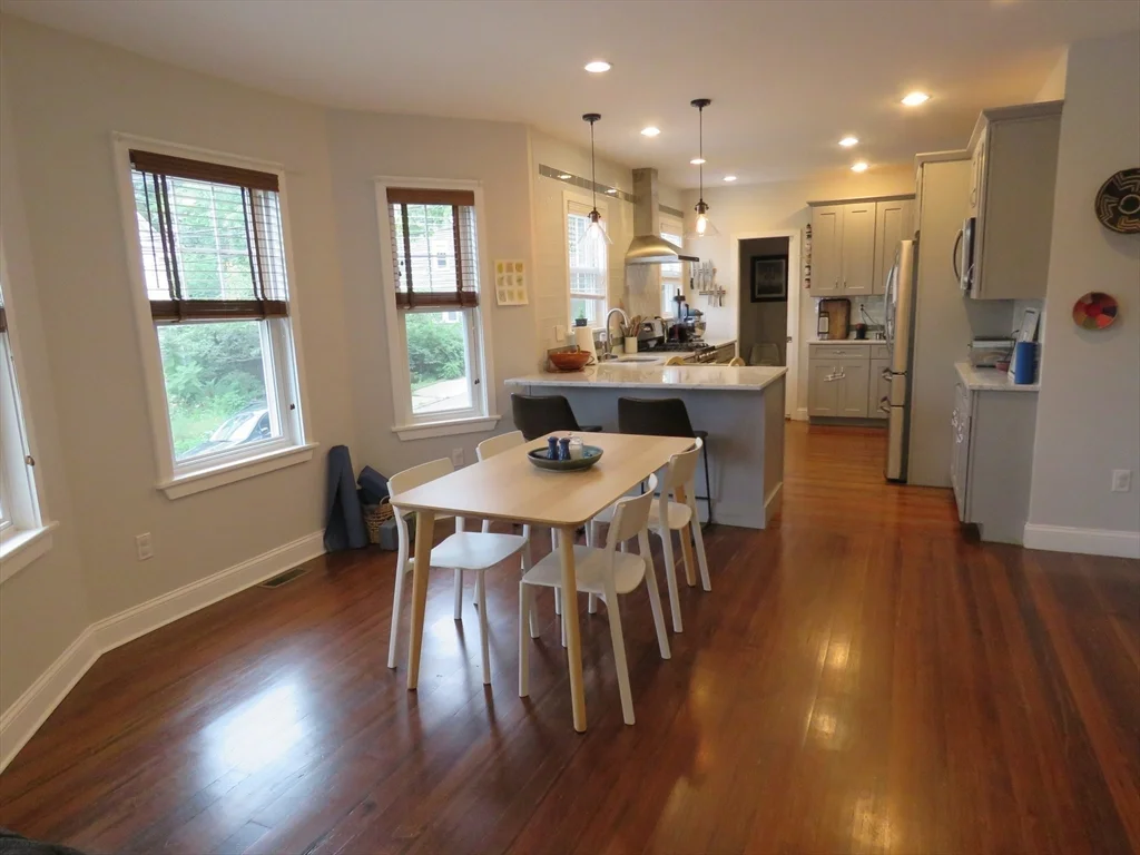 2 bed, 1 bath apartment for rent at 43 Sherwood St Unit 1, Roslindale — photo 5 of 24
