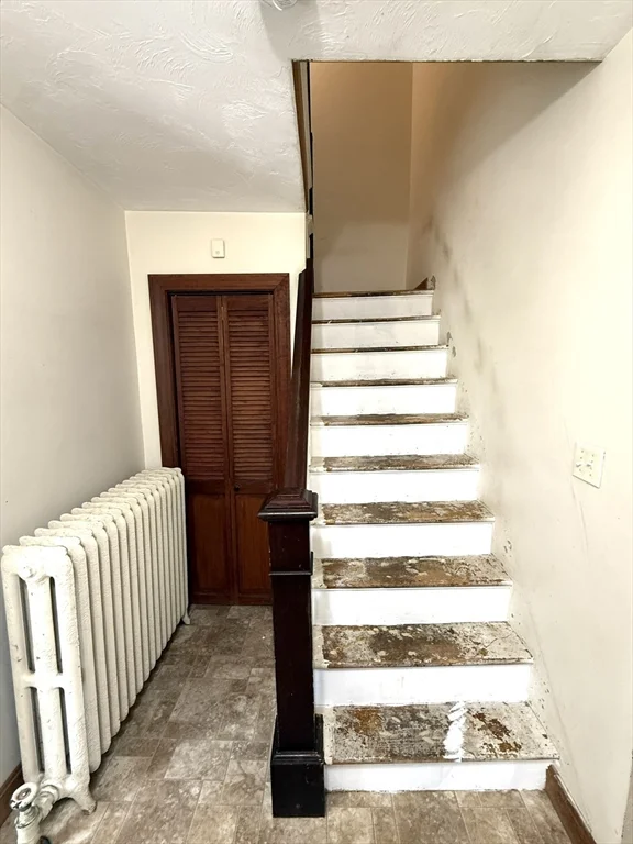 3 bed, 1 bath apartment for rent at 43 South St Unit B, Barre — photo 10 of 25