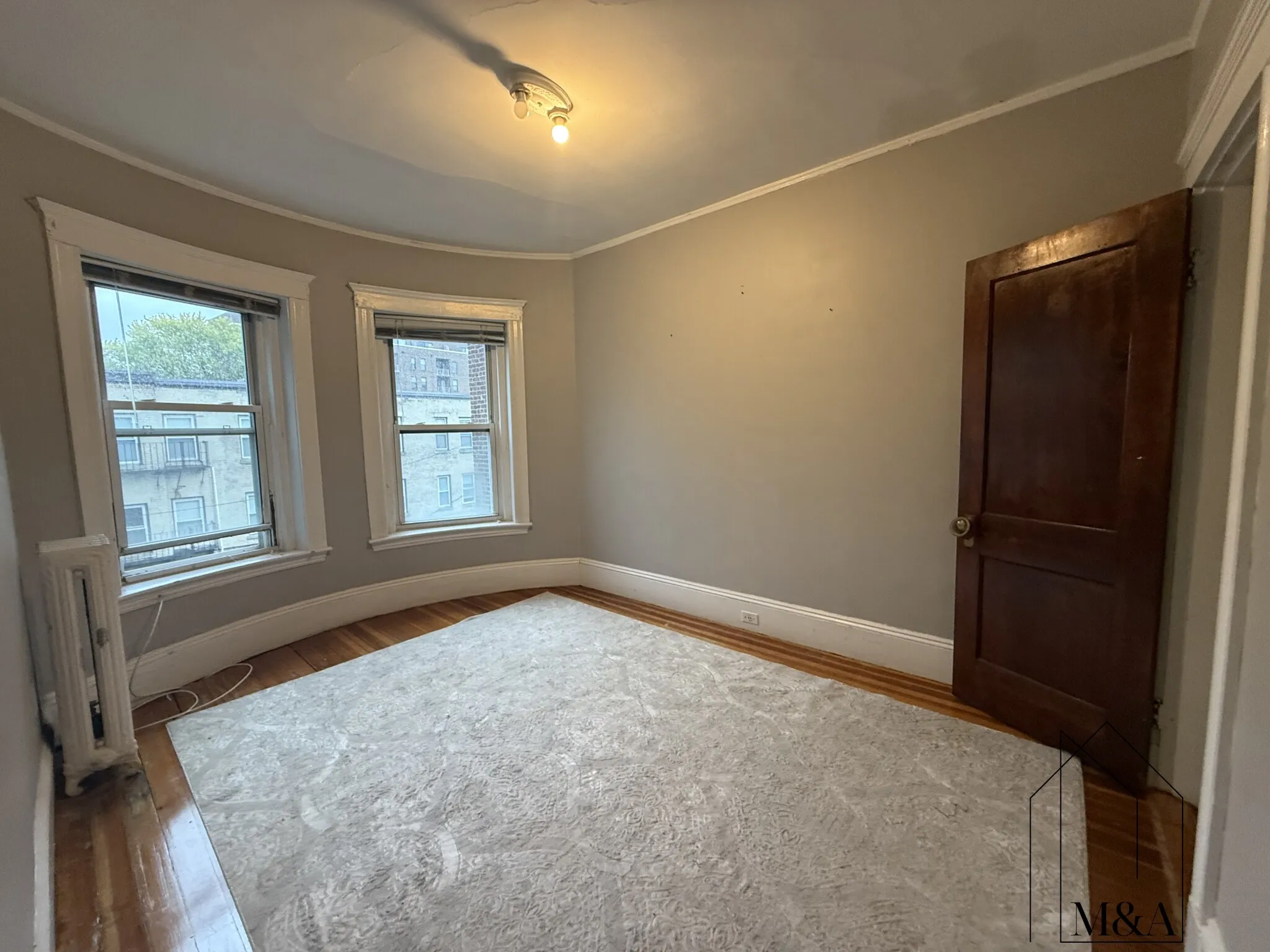 3.5 bed, 2 bath apartment for rent at 43 Strathmore Rd Unit 3, Brighton — photo 8 of 13