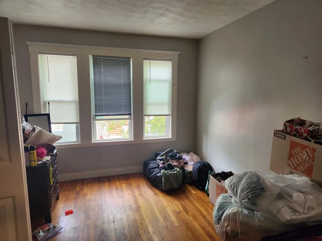 2 bed, 1 bath apartment for rent at 43 Sumner St Unit 2, Revere — photo 2 of 8