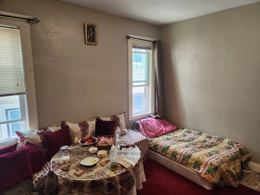 2 bed, 1 bath apartment for rent at 43 Sumner St Unit 2, Revere — photo 3 of 8