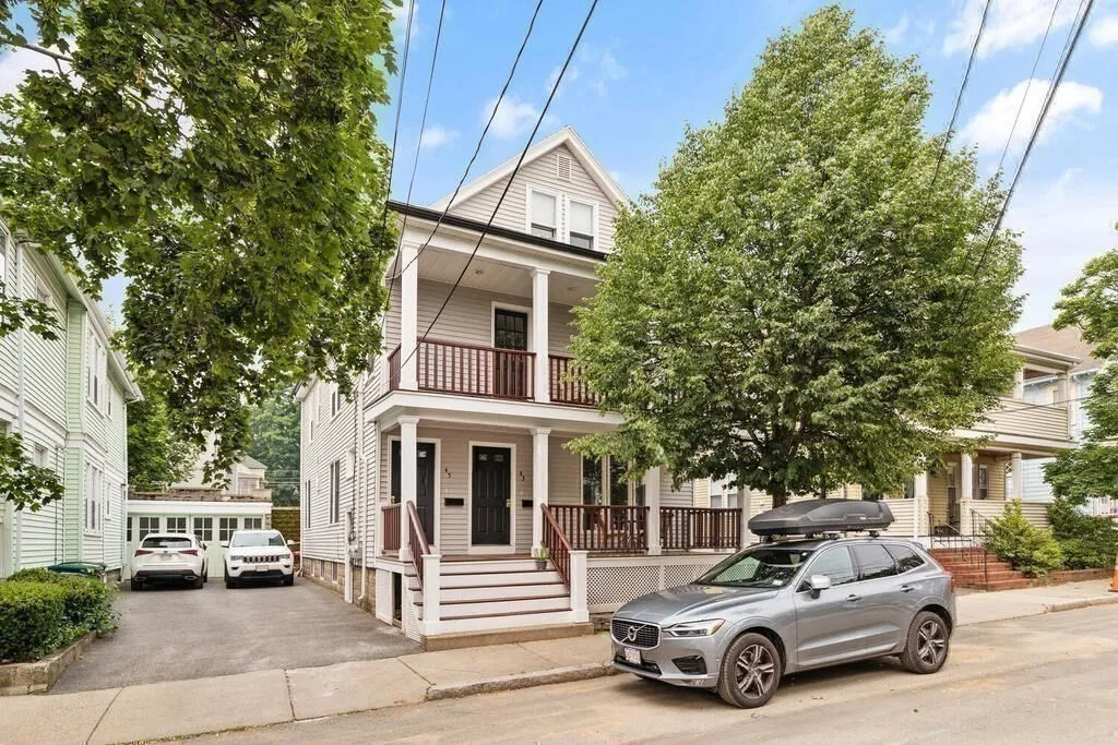 4 bed, 1 bath apartment for rent at 43 Sunset Rd Unit 43, West Somerville — photo 2 of 23