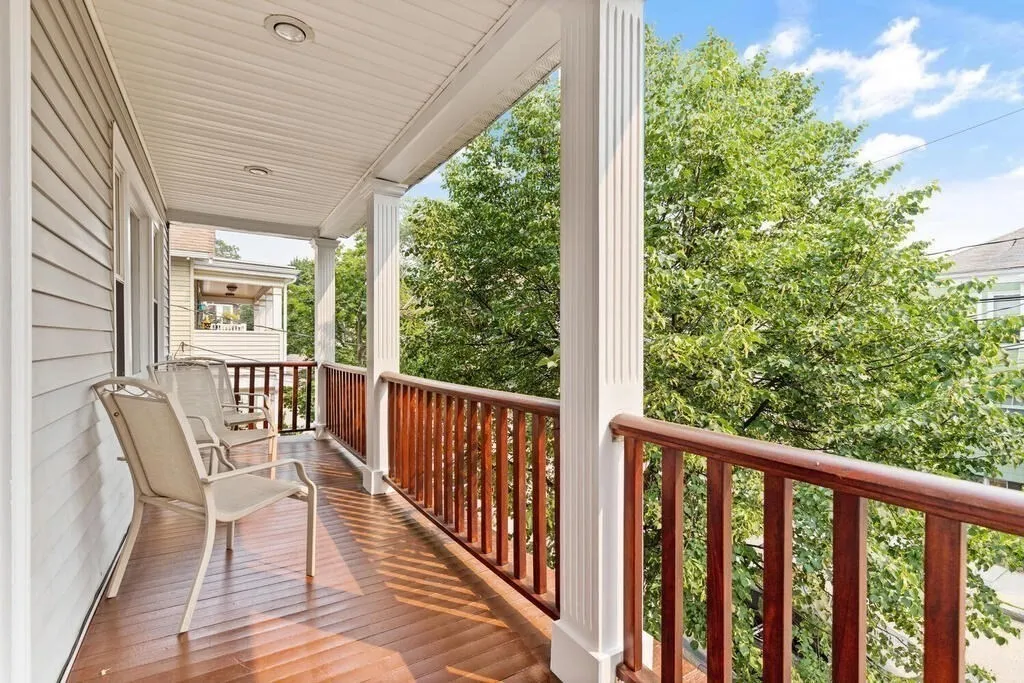 4 bed, 1 bath apartment for rent at 43 Sunset Rd Unit 43, West Somerville — photo 4 of 23