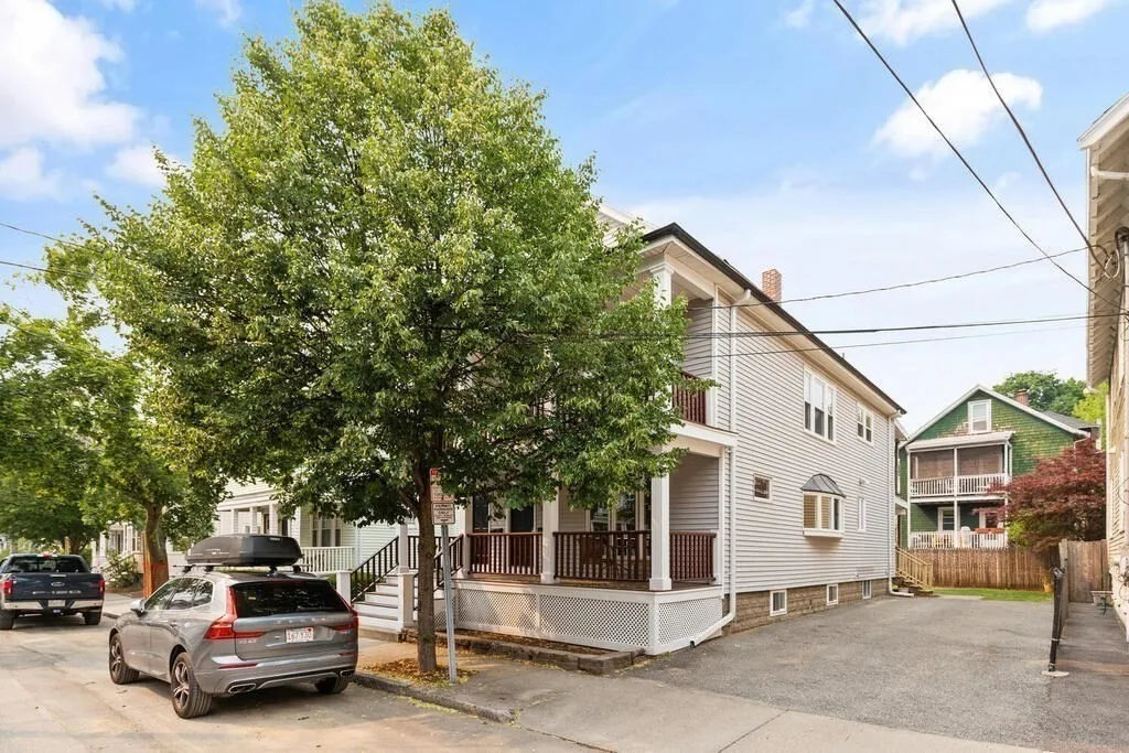 4 bed, 1 bath apartment for rent at 43 Sunset Rd Unit 43, West Somerville — photo 1 of 23