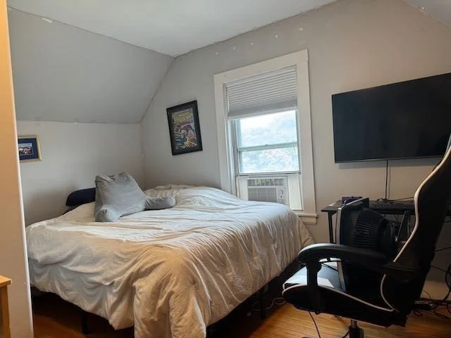 3 bed, 1 bath apartment for rent at 43 Sydney St Unit 2, Dorchester — photo 21 of 28
