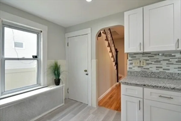 3 bed, 1 bath apartment for rent at 43 Tampa St Unit 43, Worcester — photo 5 of 22