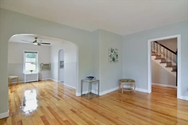 3 bed, 1 bath apartment for rent at 43 Tampa St Unit 43, Worcester — photo 10 of 22