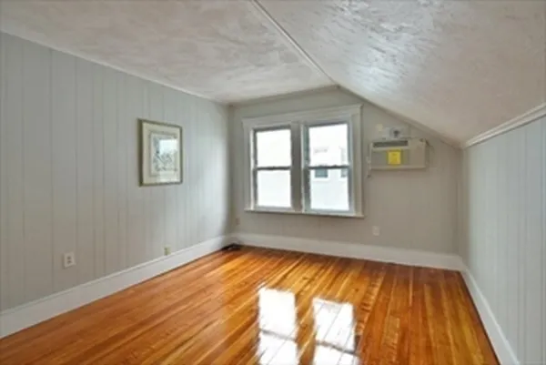 3 bed, 1 bath apartment for rent at 43 Tampa St Unit 43, Worcester — photo 16 of 22
