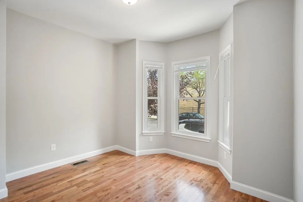 3 bed, 2 bath apartment for rent at 43 Thomas Park Unit 1, Boston — photo 13 of 24