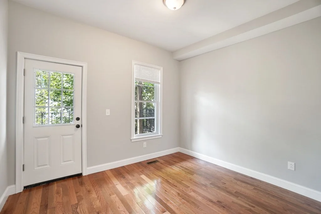 3 bed, 2 bath apartment for rent at 43 Thomas Park Unit 1, Boston — photo 7 of 24