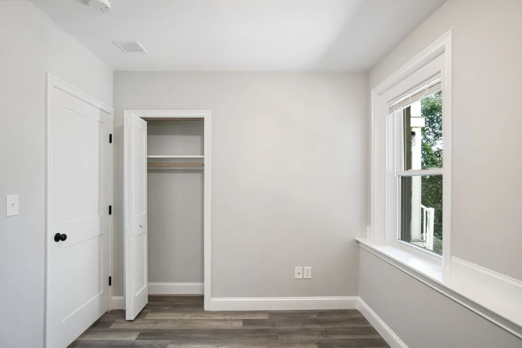 3 bed, 2 bath apartment for rent at 43 Thomas Park Unit 1, Boston — photo 15 of 24