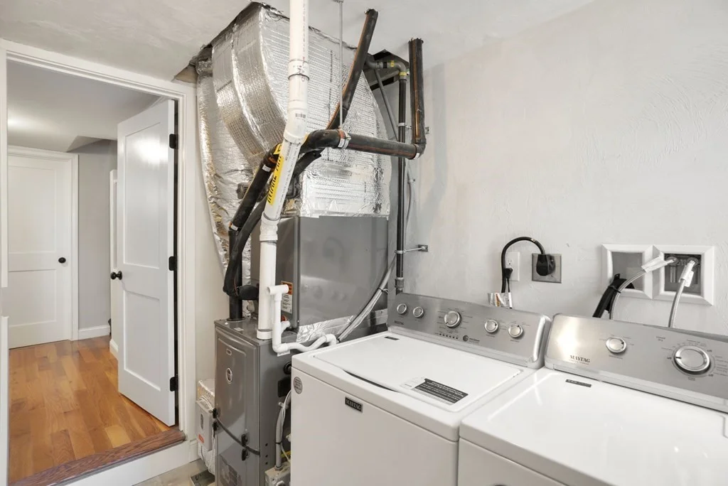 3 bed, 2 bath apartment for rent at 43 Thomas Park Unit 1, Boston — photo 19 of 24