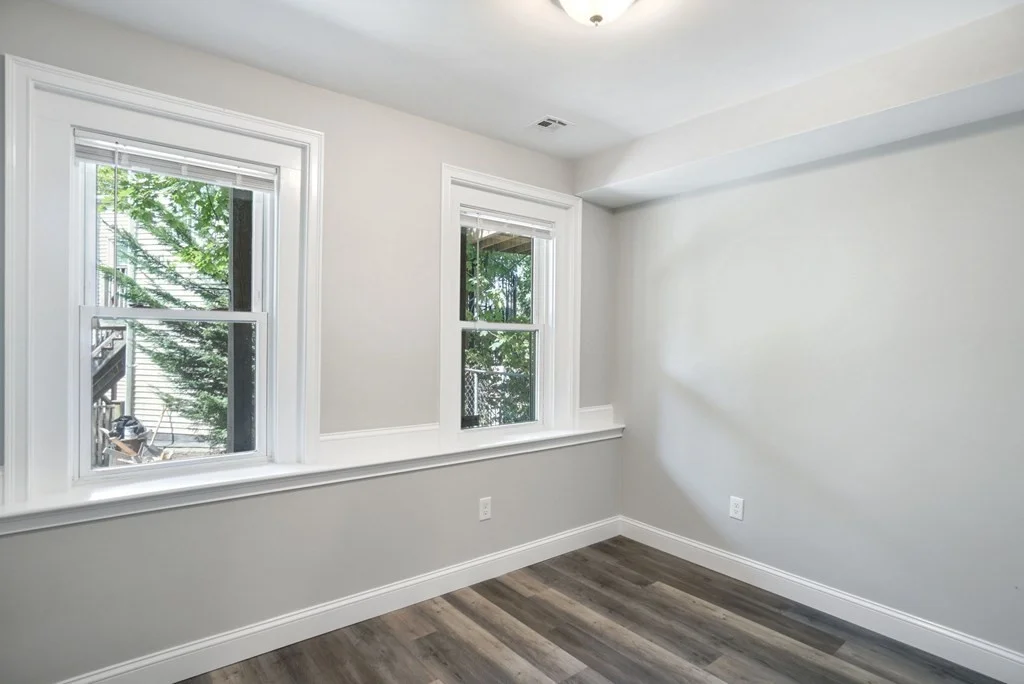 3 bed, 2 bath apartment for rent at 43 Thomas Park Unit 1, Boston — photo 16 of 24