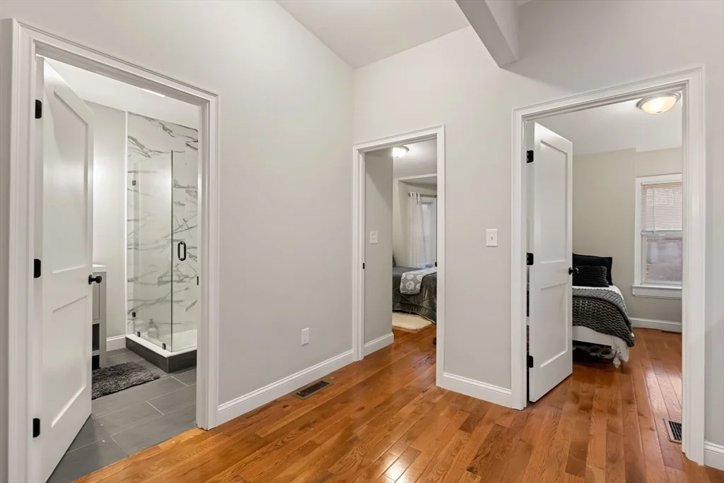 5 bed, 2 bath apartment for rent at 43 Thomas Park Unit 2, South Boston — photo 13 of 23