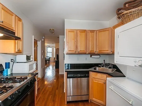 2 bed, 1 bath apartment for rent at 43 Thorndike St Unit 2, Roxbury — photo 5 of 10