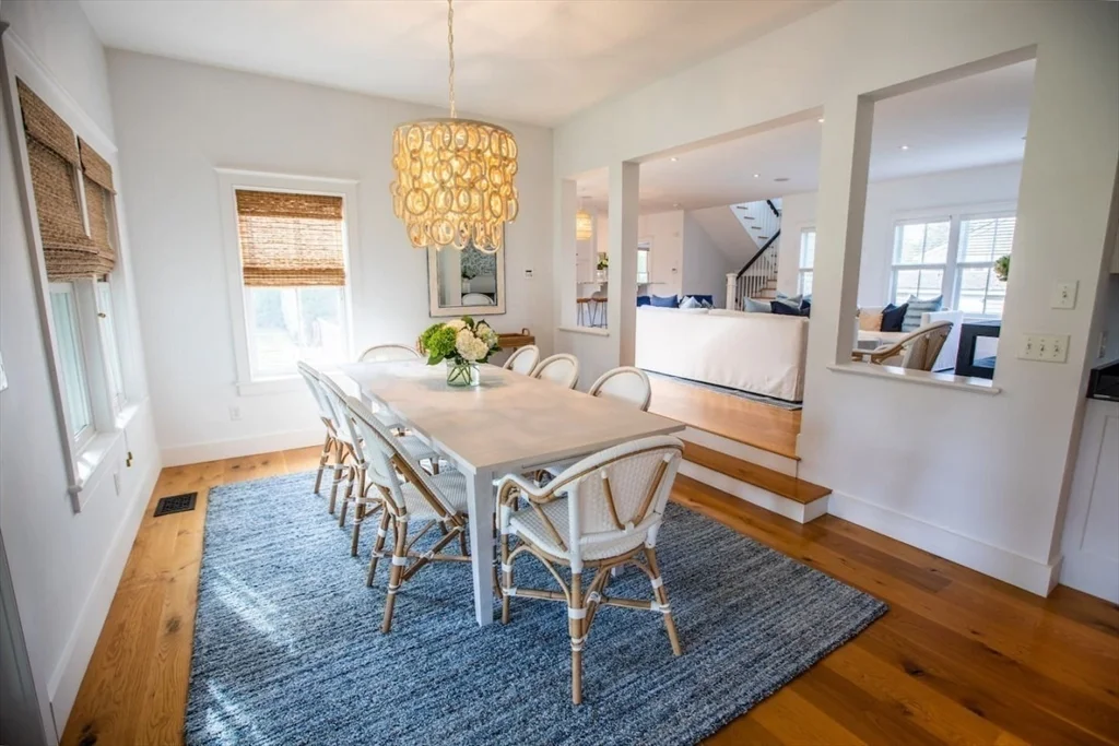 4 bed, 4+ bath apartment for rent at 43 Vestal St, Nantucket (vil) — photo 8 of 19