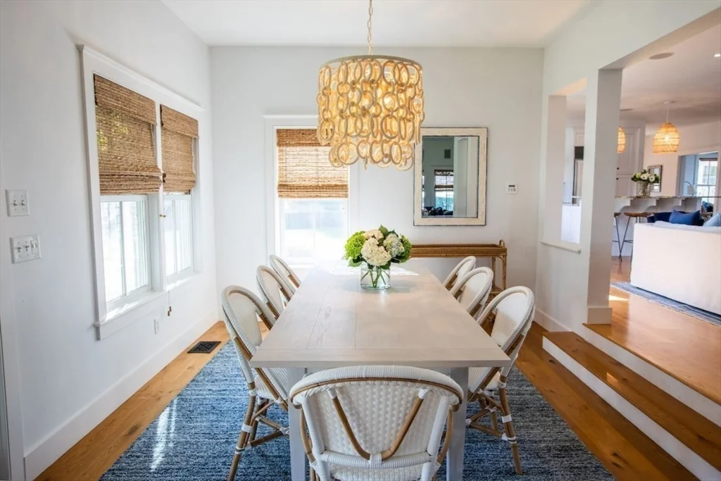 4 bed, 4+ bath apartment for rent at 43 Vestal St, Nantucket (vil) — photo 7 of 19