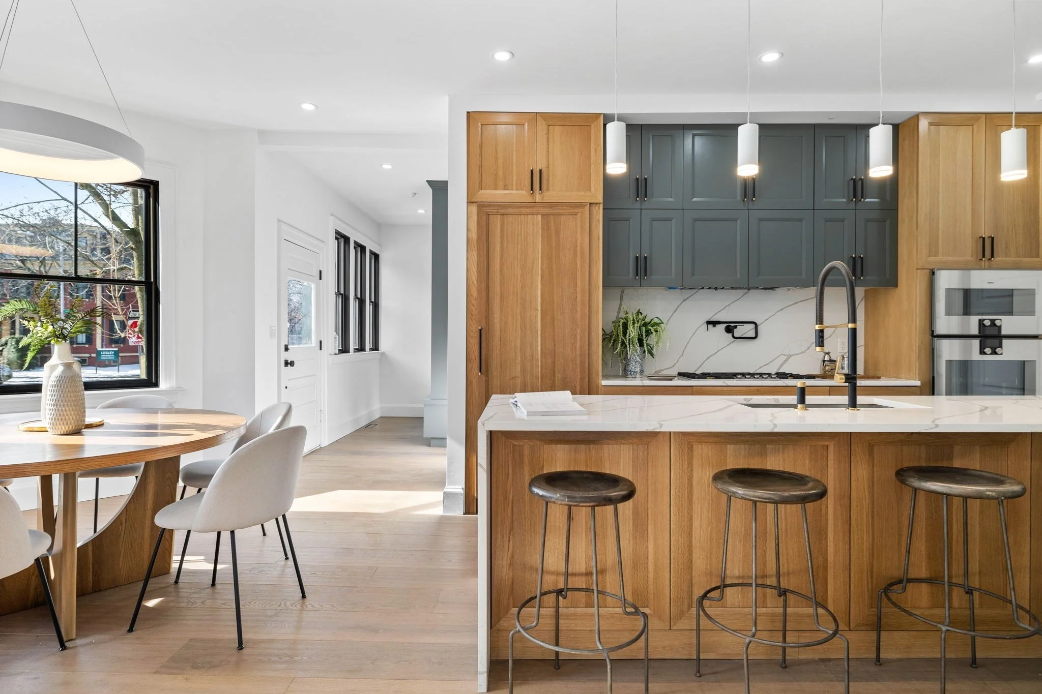 4 bed, 4+ bath apartment for rent at 43 Wendell St Unit 43, Baldwin