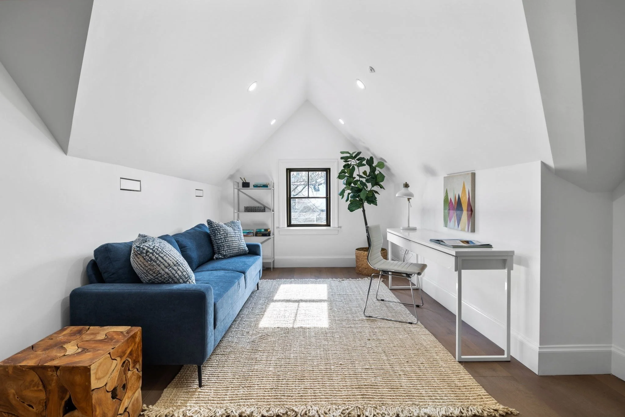 4 bed, 4+ bath apartment for rent at 43 Wendell St Unit 43, Baldwin — photo 9 of 13