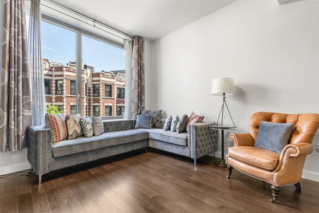 1 bed, 1 bath apartment for rent at 43 Westland Ave Unit 309, Fenway