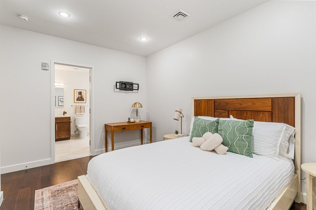 2 bed, 2 bath apartment for rent at 43 Westland Ave Unit A-206, Back Bay — photo 12 of 22