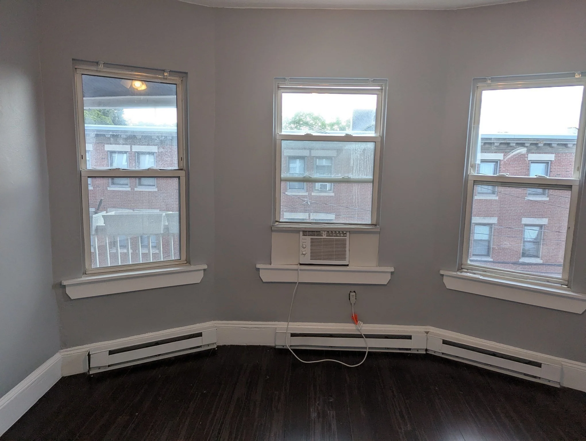 3 bed, 1 bath apartment for rent at 43 Whitfield St Unit 3, Dorchester — photo 19 of 24