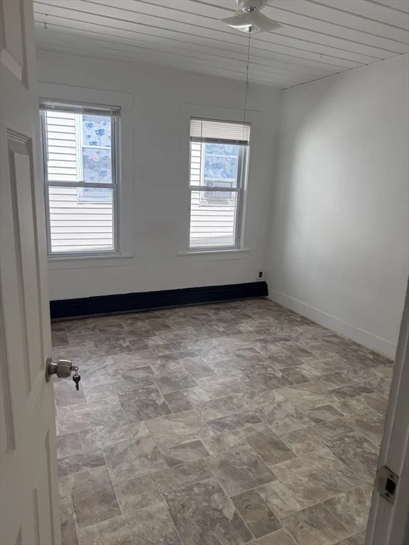 2 bed, 1 bath apartment for rent at 43 Wilson St Unit 3, Haverhill — photo 6 of 11