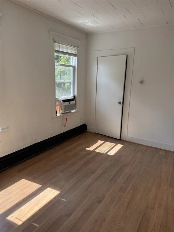 2 bed, 1 bath apartment for rent at 43 Wilson St Unit 3, Haverhill — photo 9 of 11
