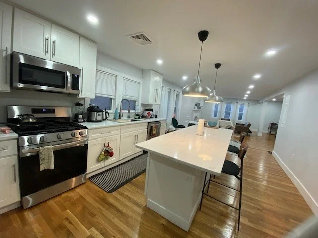 5 bed, 3 bath apartment for rent at 43 Wiltshire Unit 2, Brighton — photo 1 of 14