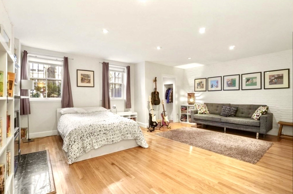3 bed, 2 bath apartment for rent at 43 Worcester St Unit 1, South End — photo 21 of 26