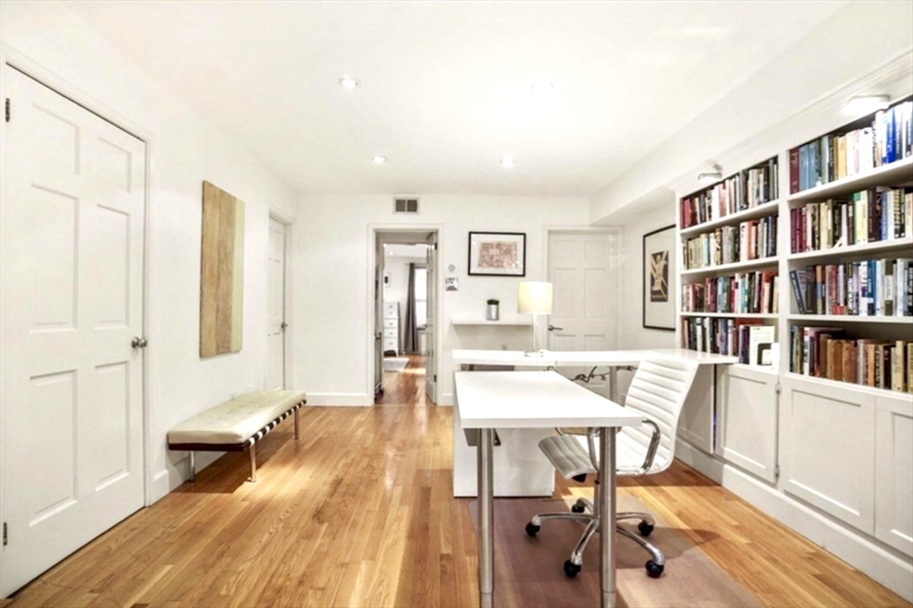3 bed, 2 bath apartment for rent at 43 Worcester St Unit 1, South End — photo 23 of 26