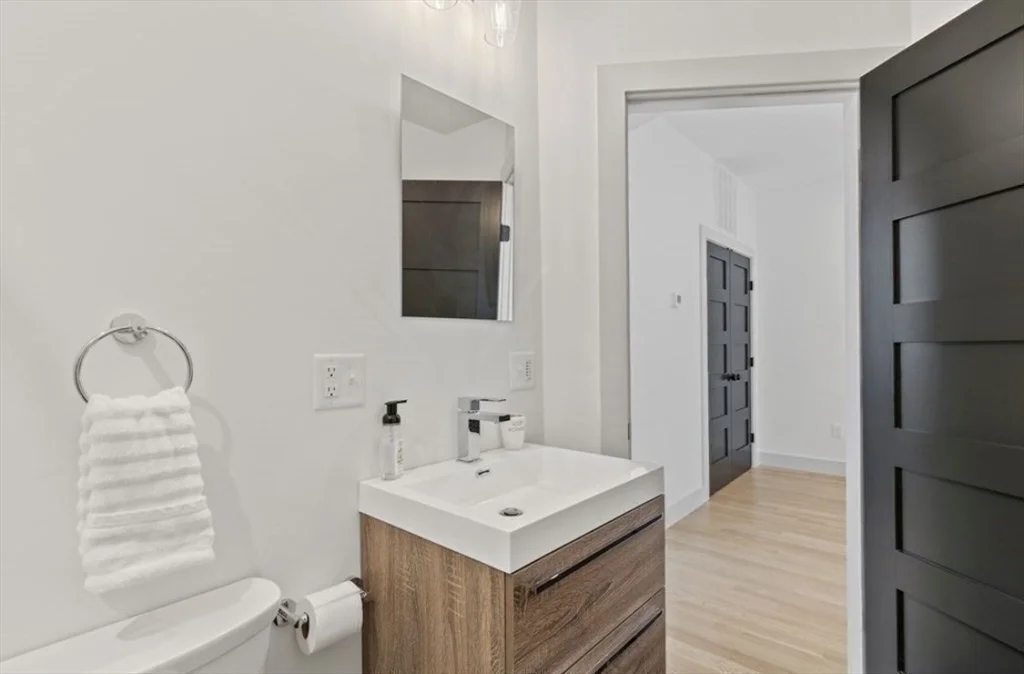 3 bed, 2 bath apartment for rent at 43 Wordsworth St Unit 1, East Boston — photo 16 of 19
