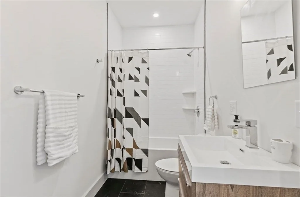 3 bed, 2 bath apartment for rent at 43 Wordsworth St Unit 1, East Boston — photo 17 of 19