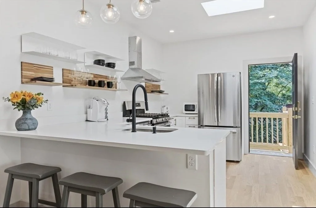 3 bed, 2 bath apartment for rent at 43 Wordsworth St Unit 1, East Boston — photo 3 of 19