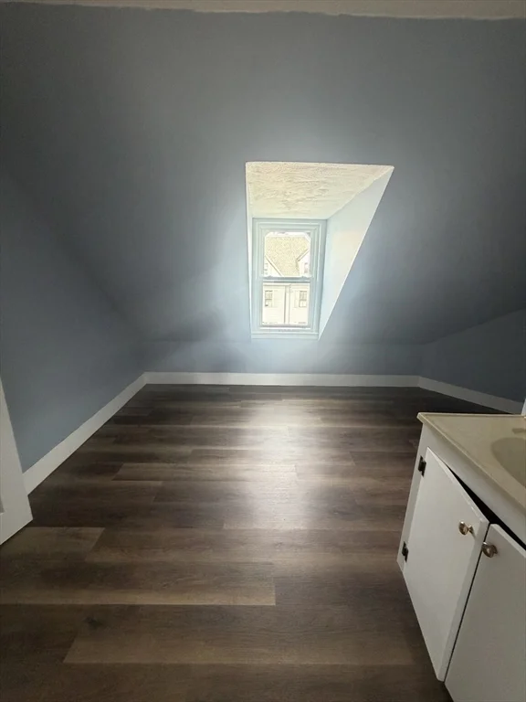 2 bed, 1 bath apartment for rent at 430 Cohannet Unit 3, Taunton — photo 8 of 28