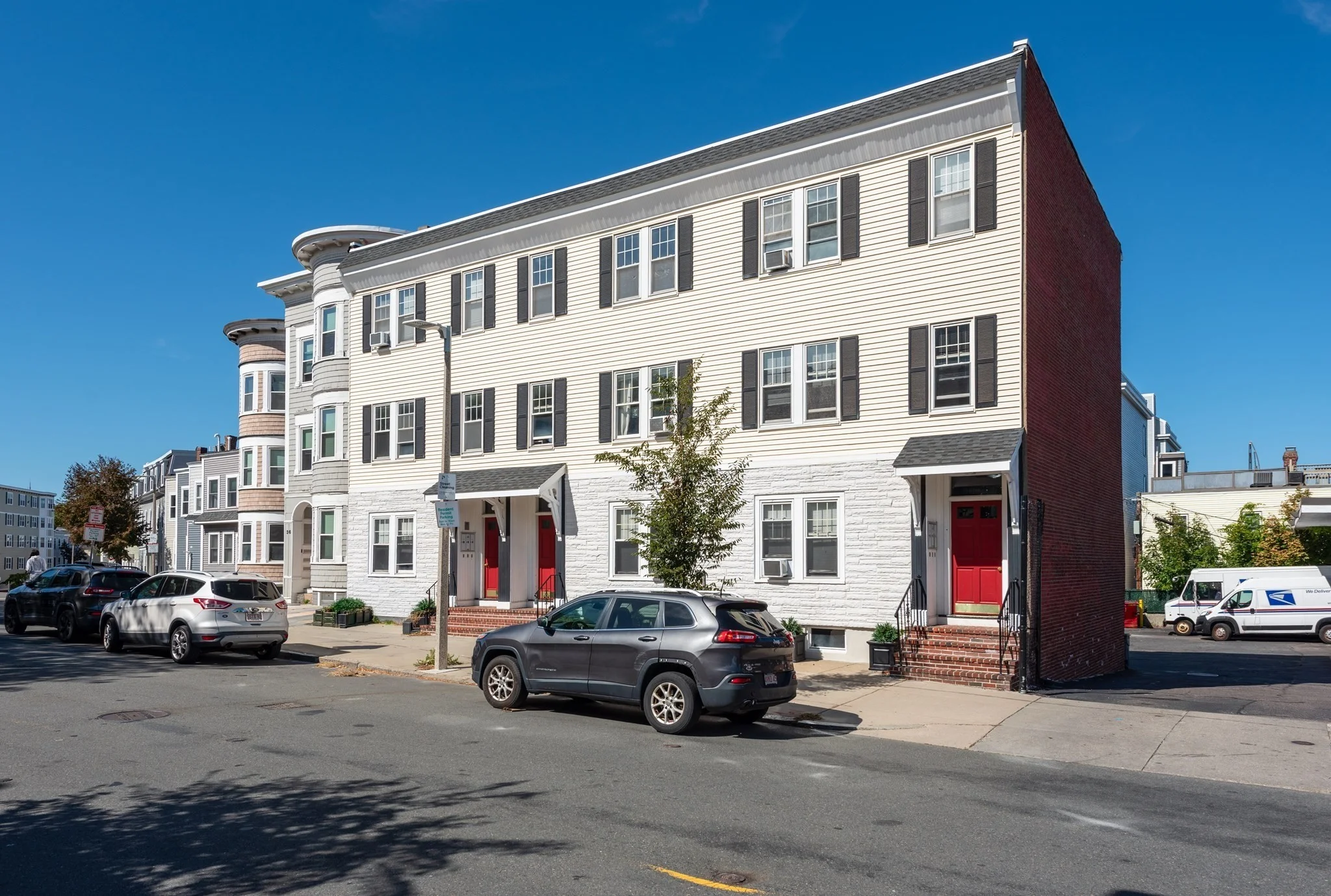 Studio bed, 1 bath apartment for rent at 430 E 3rd St Unit 3, South Boston — photo 10 of 13