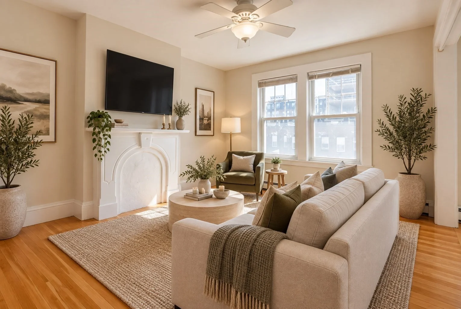 Studio bed, 1 bath apartment for rent at 430 E 3rd St Unit 3, South Boston — photo 2 of 13