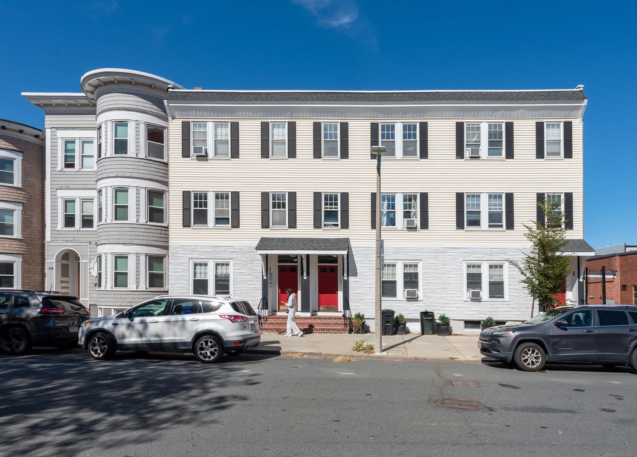 Studio bed, 1 bath apartment for rent at 430 E 3rd St Unit 3, South Boston — photo 9 of 13