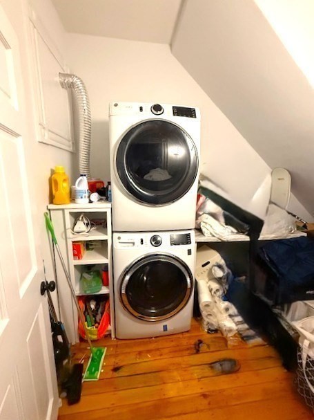 3 bed, 1 bath apartment for rent at 430 East 5th Unit 1, South Boston — photo 7 of 8