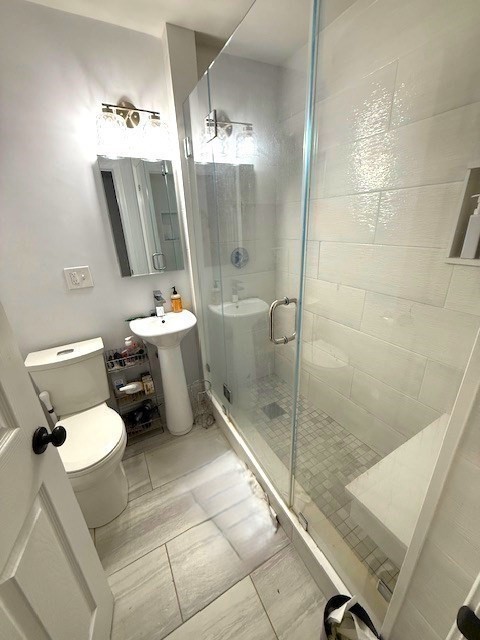 3 bed, 1 bath apartment for rent at 430 East 5th Unit 1, South Boston — photo 5 of 8
