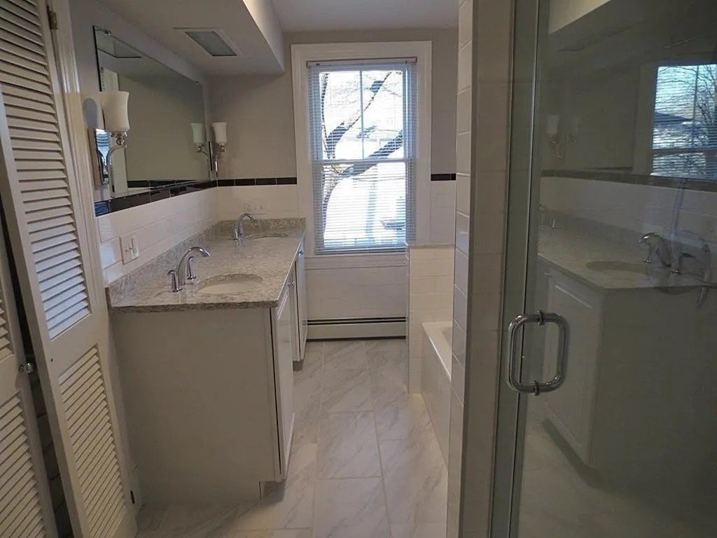 2 bed, 1 bath apartment for rent at 430 N Main Unit 2, Attleboro — photo 8 of 17