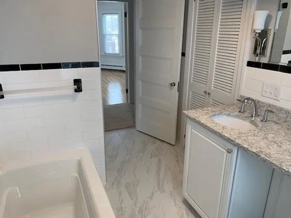 2 bed, 1 bath apartment for rent at 430 N Main Unit 2, Attleboro — photo 7 of 17